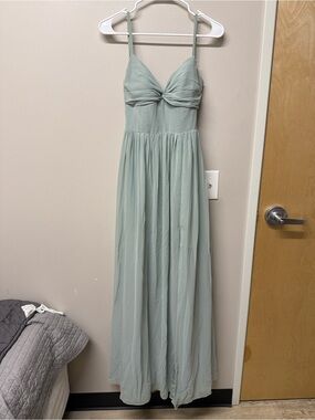 Azazie Sage Green Twist Front Chiffon Maxi Dress Women’s Size A2